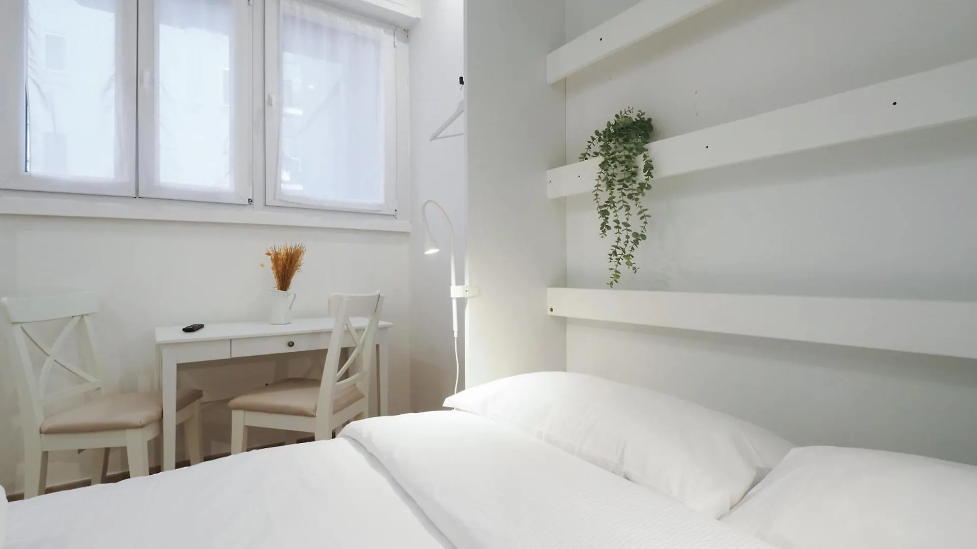 Primopiano - Padova 175 Apartment Milan